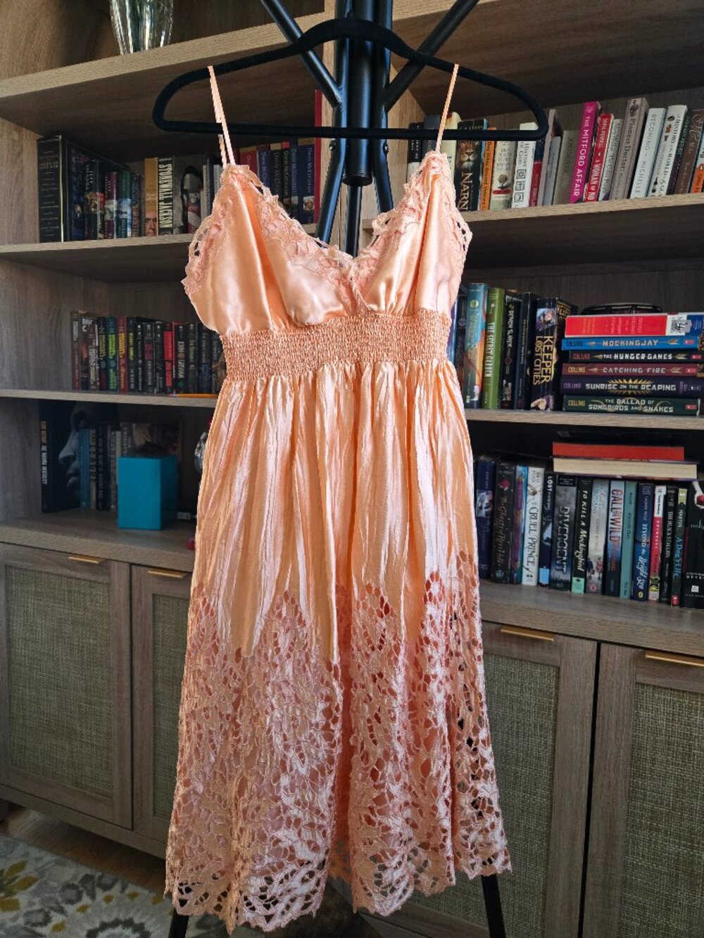 BCBG Max Azria Peach Silk Lace Smocked Waist Slip Dress Size Small